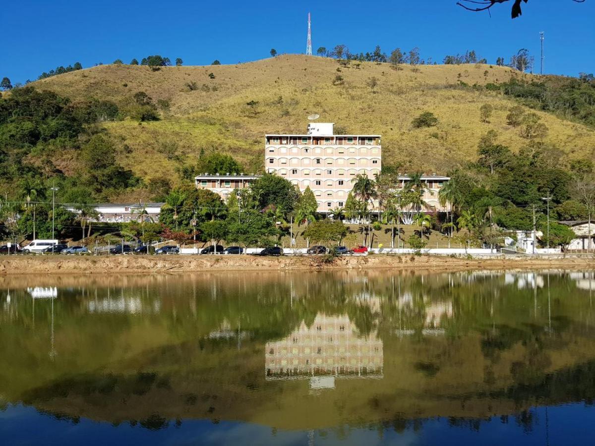 Hotel Cavalinho Branco Flat-105 Aguas de Lindoia Luaran gambar